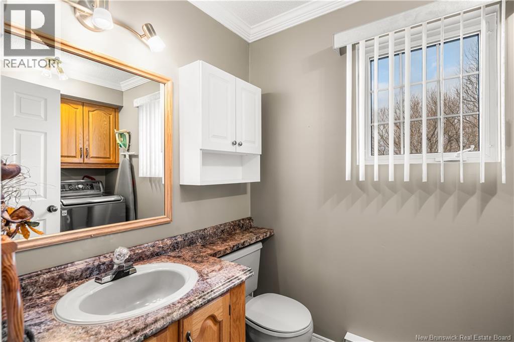 1725 Gowan Brae - 21
