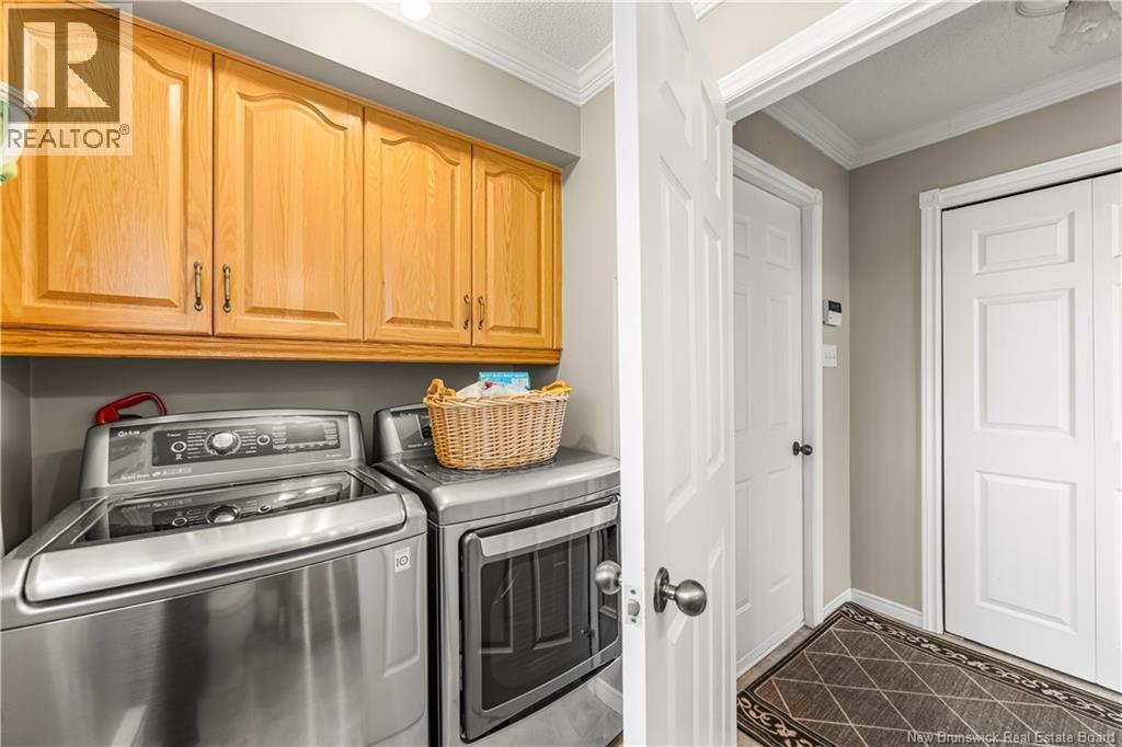 1725 Gowan Brae - 22
