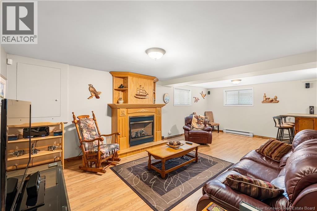 1725 Gowan Brae - 36