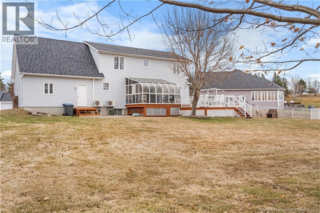1725 Gowan Brae - 4