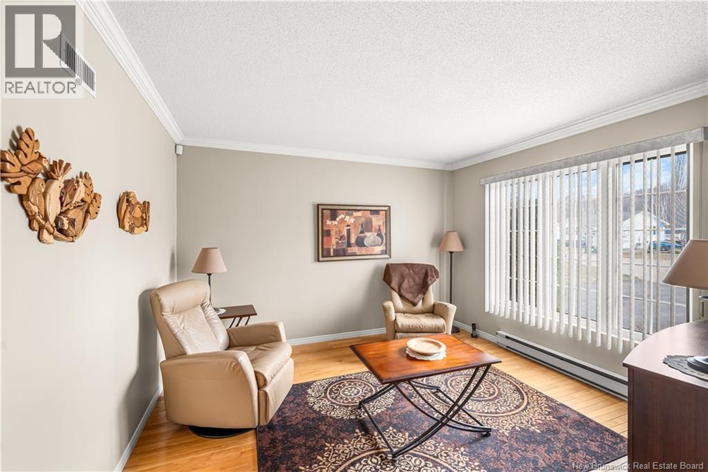 1725 Gowan Brae - 8