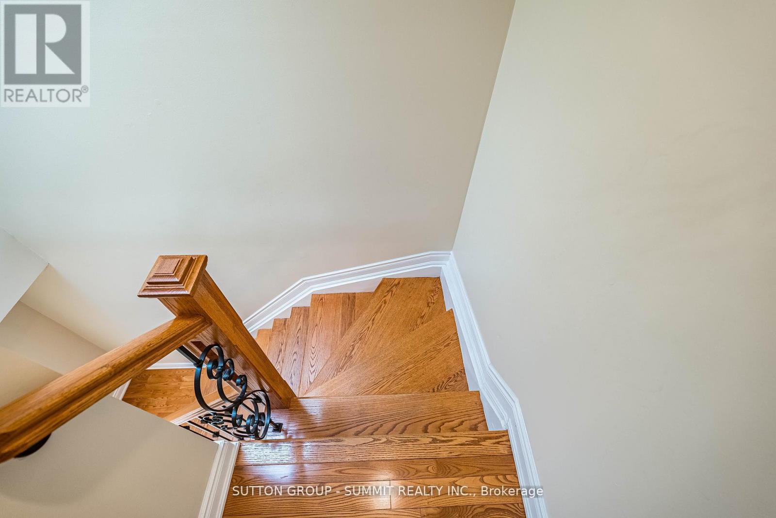 4284 SAWMILL VALLEY DRIVE - 26