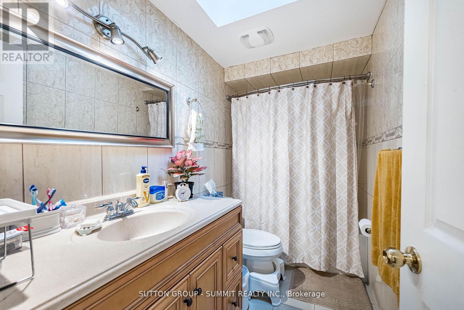 4284 SAWMILL VALLEY DRIVE - 35