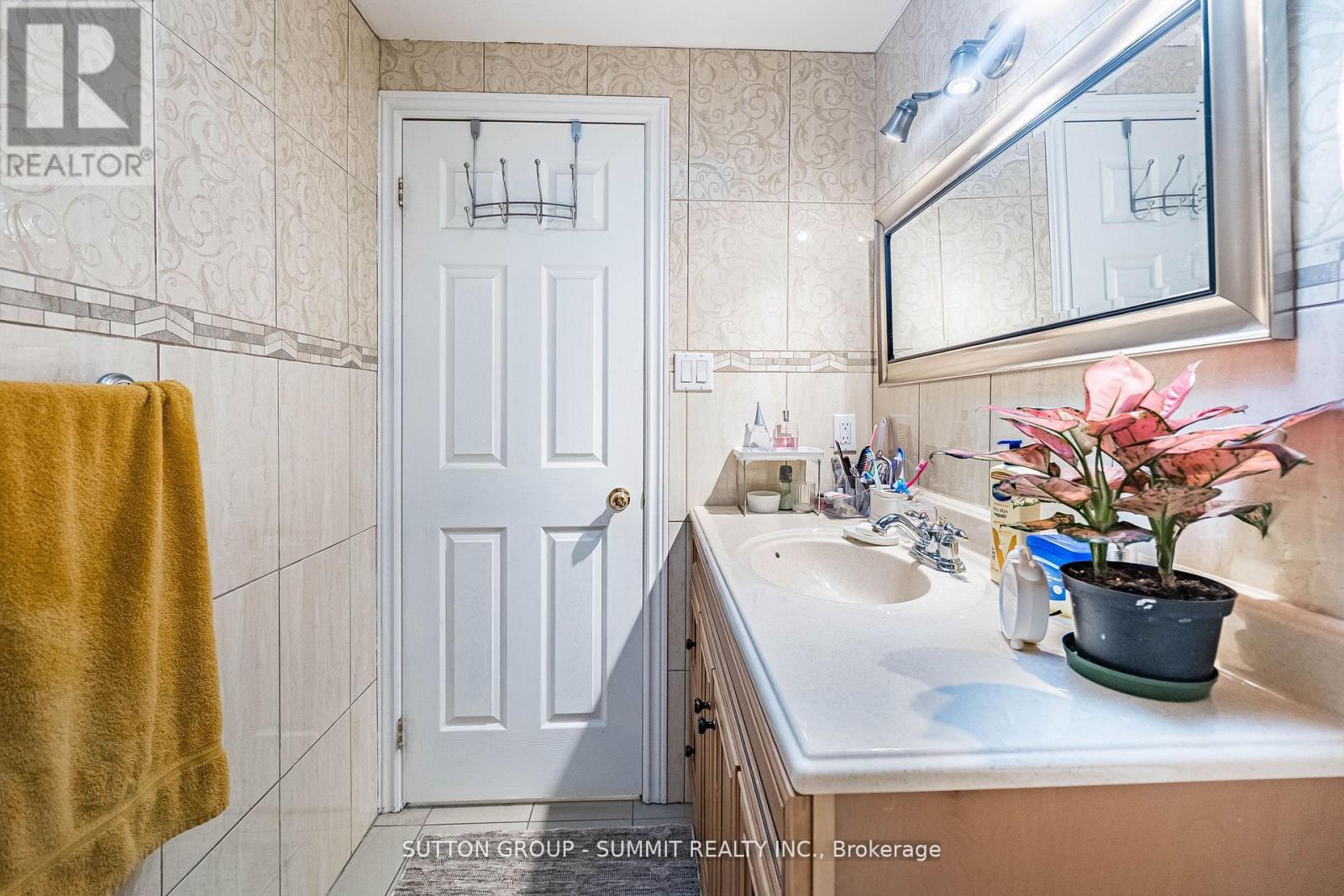 4284 SAWMILL VALLEY DRIVE - 37