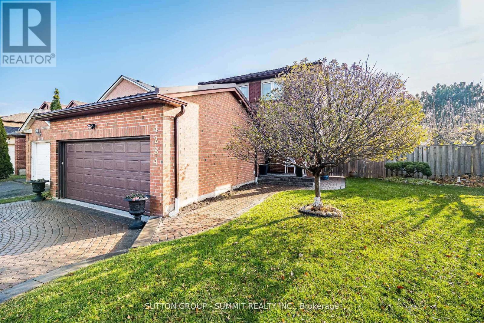 4284 SAWMILL VALLEY DRIVE - 4