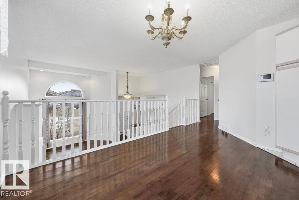 3772 30 ST NW, Edmonton