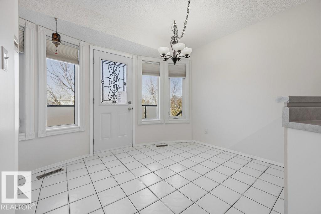 3772 30 ST NW, Edmonton
