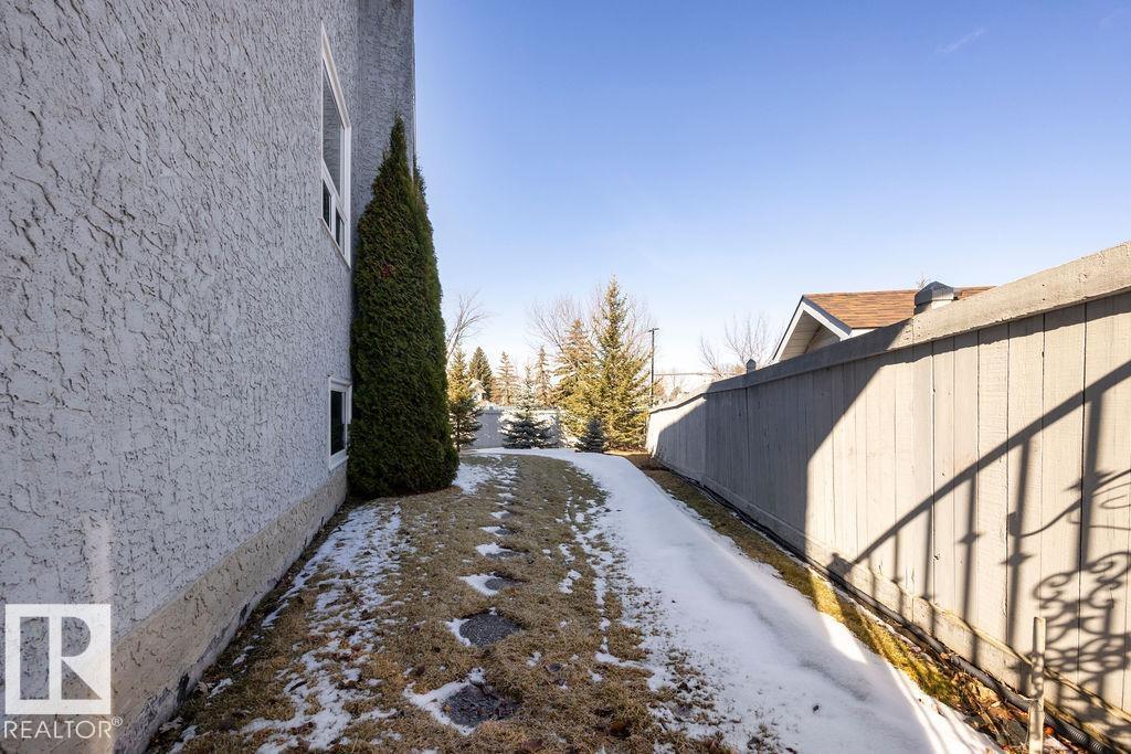 3772 30 ST NW, Edmonton