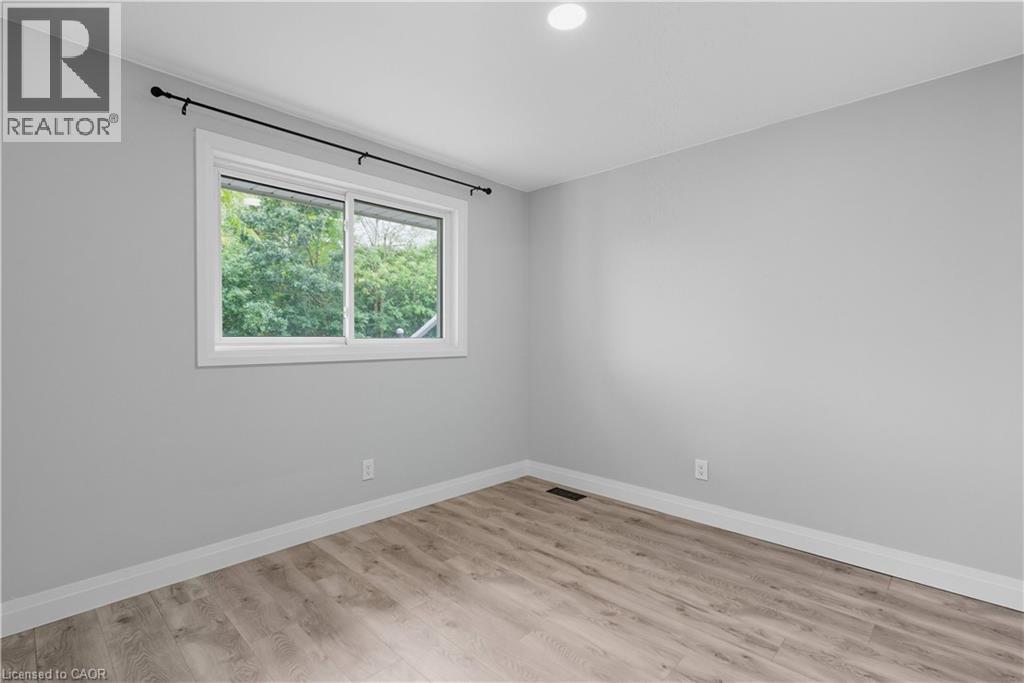 278 PURNELL Place, Burlington, Ontario, L7L4N2 — Photo 14