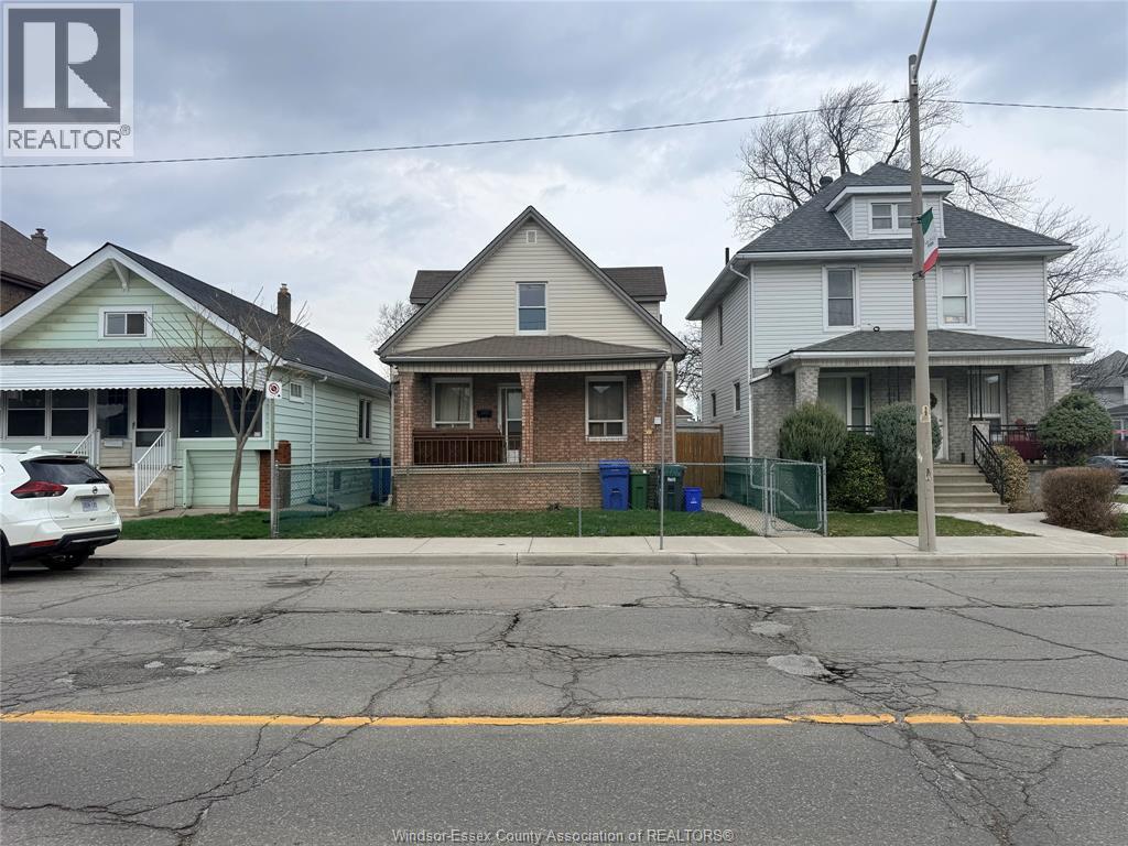 1378 ERIE STREET East Unit# MAIN, Windsor, Ontario, N9A3Z7 — Photo 2
