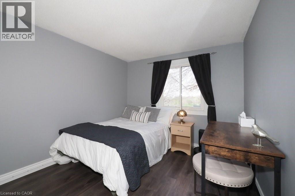 279 SANDOWNE Drive Unit# 32, Waterloo, Ontario, N2K2C1 — Photo 11