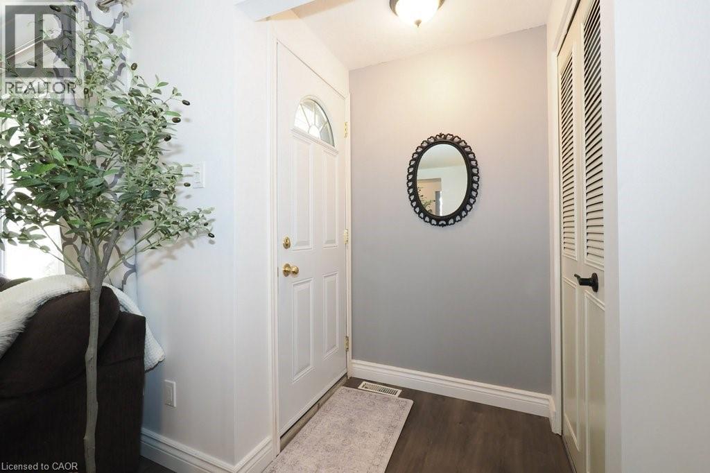 279 SANDOWNE Drive Unit# 32, Waterloo, Ontario, N2K2C1 — Photo 30