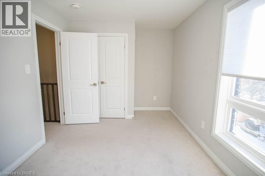 720 GREY Street Unit# 28, Brantford, Ontario, N3S0K2 — Photo 16