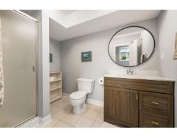 8428 215 Street, Langley, BC V1M2M1 Photo 34