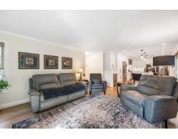 8428 215 Street, Langley, BC V1M2M1 Photo 9