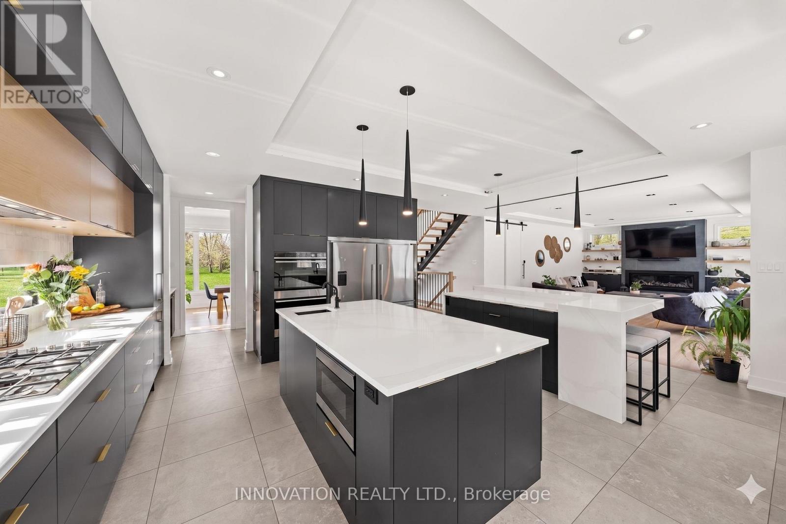 195 CHARLIES LANE - 16
