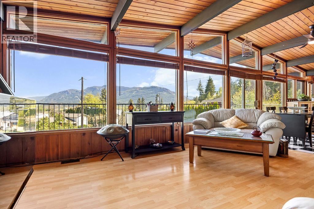 188 Cliffview Drive - 6