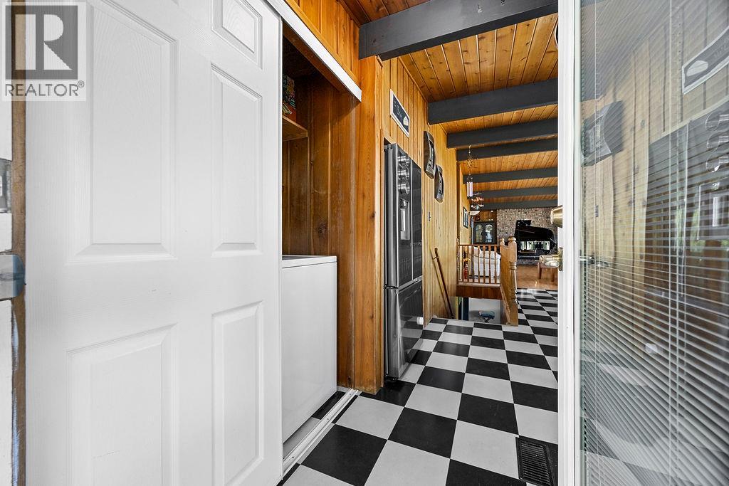 188 Cliffview Drive - 70