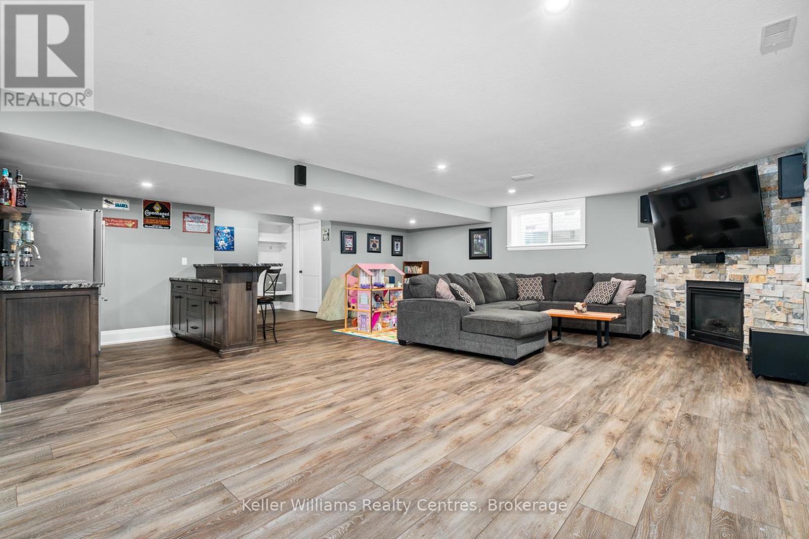 113 FOURTH STREET - 30