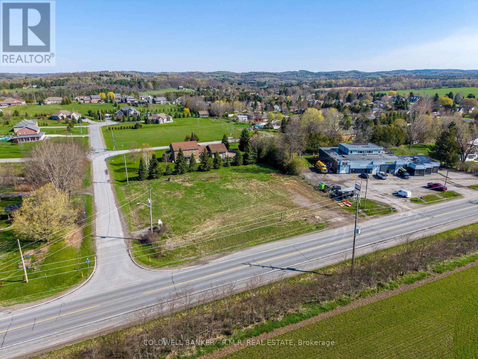 8342 DALE ROAD, Hamilton Township — photo 2