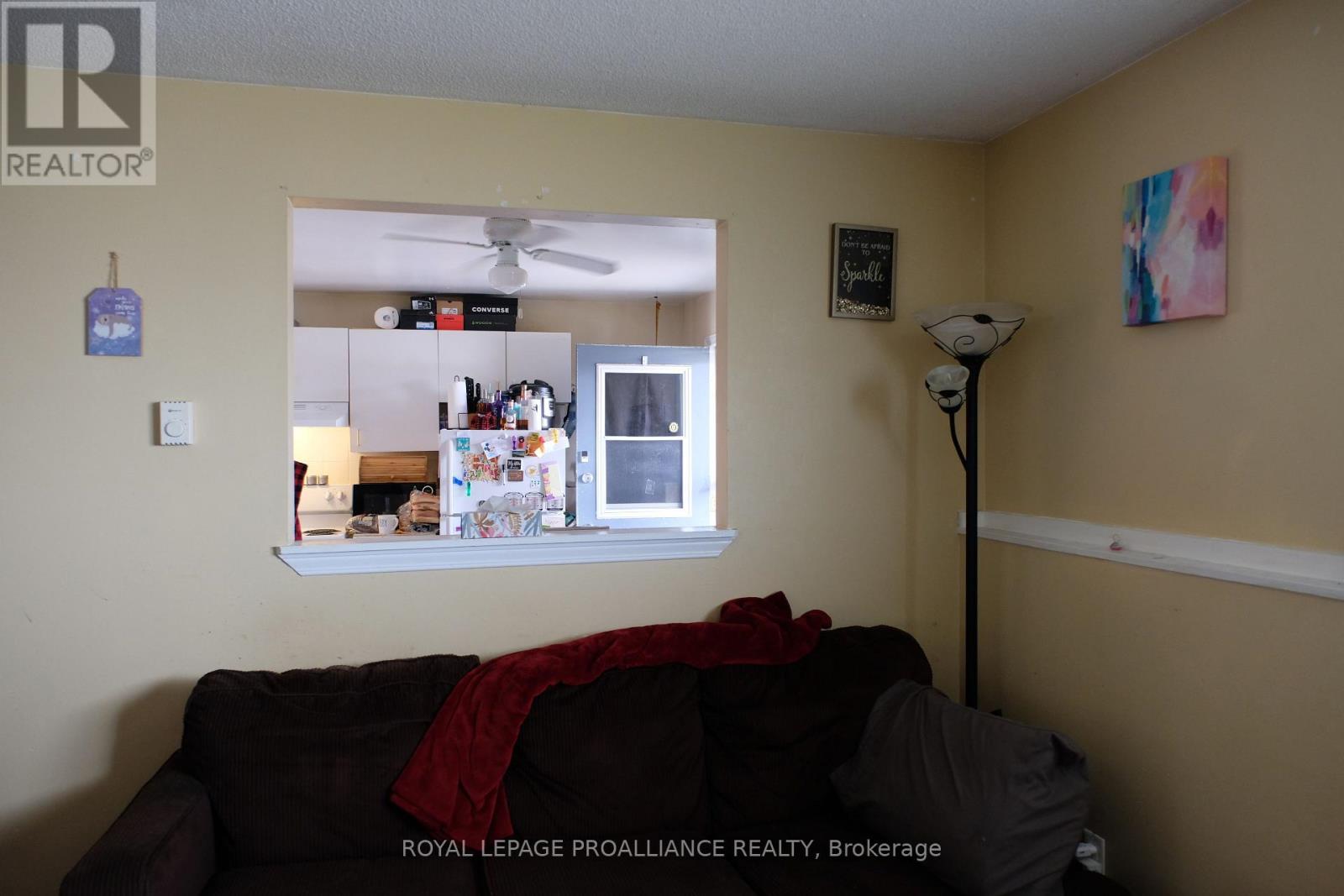 60 WALLBRIDGE CRESCENT - 12
