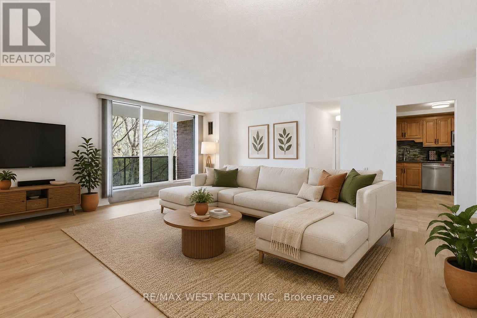 #401 1275 MARKHAM ROAD - 1