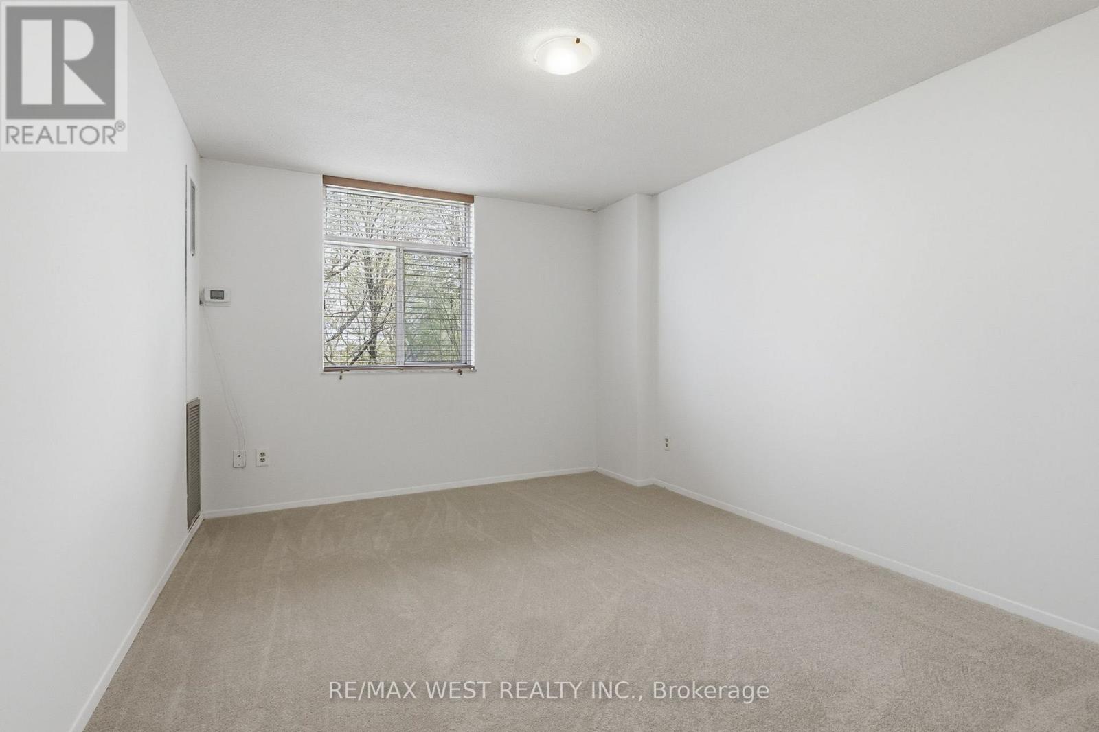 #401 1275 MARKHAM ROAD - 25