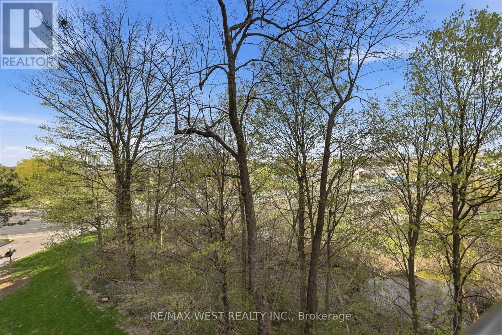 #401 1275 MARKHAM ROAD - 35