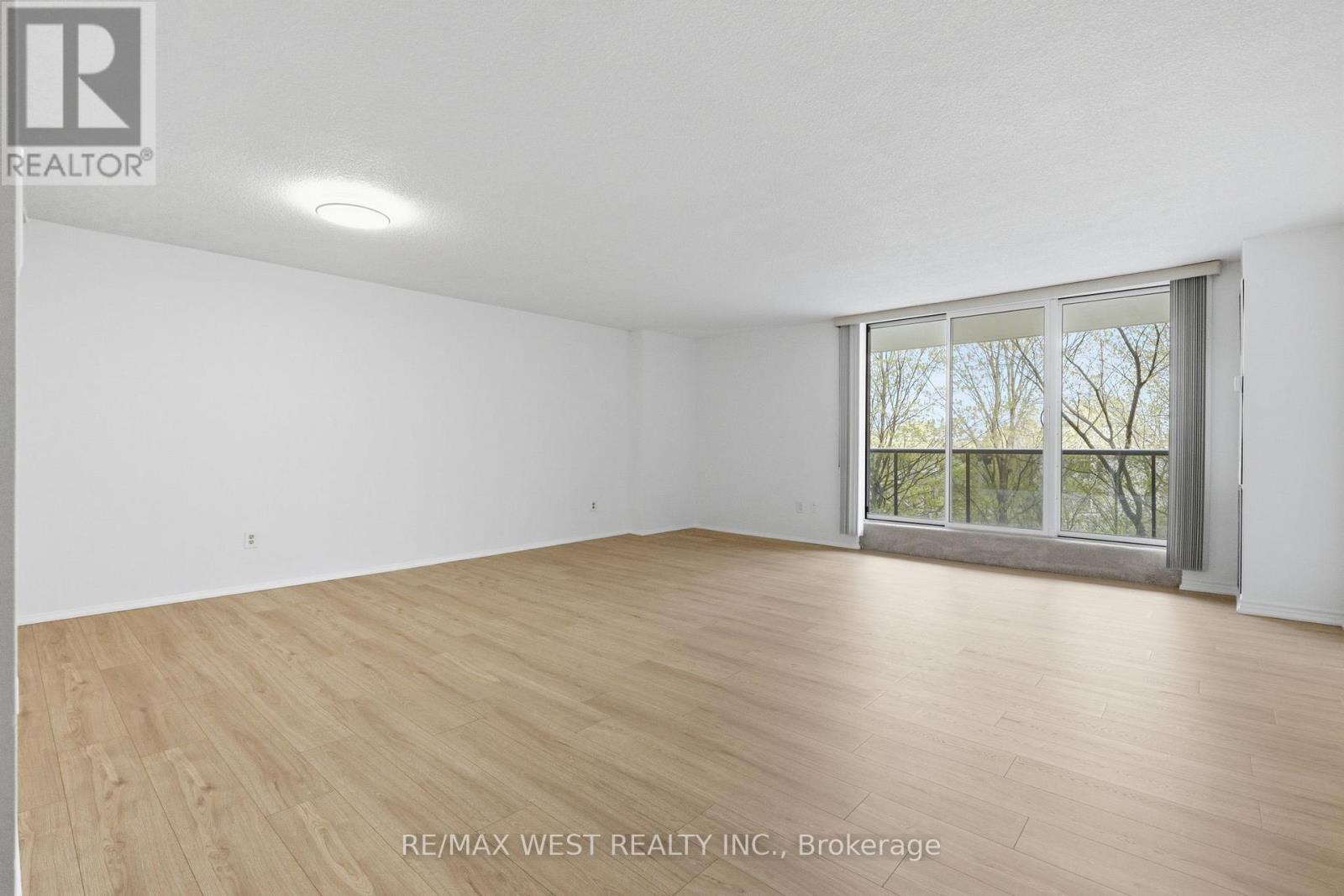 #401 1275 MARKHAM ROAD - 9