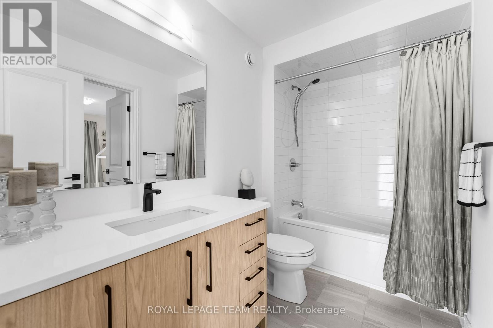 808 CHIPPING CIRCLE - 30