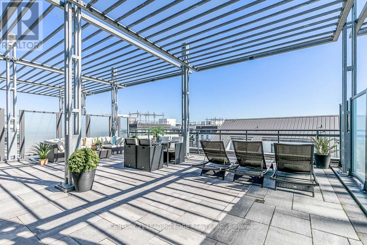 #97 303 BROWARD WAY - 30