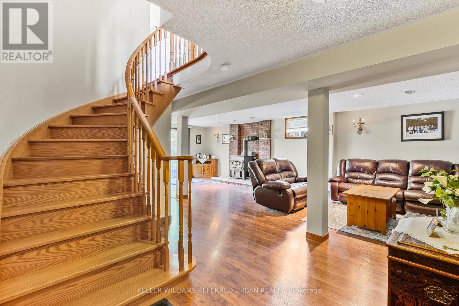 160 MILLER PARK AVENUE - 20