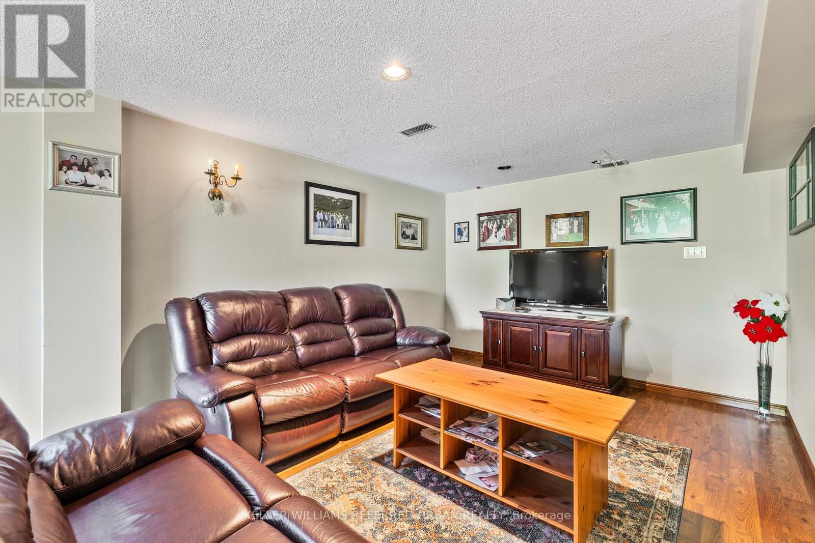 160 MILLER PARK AVENUE - 21