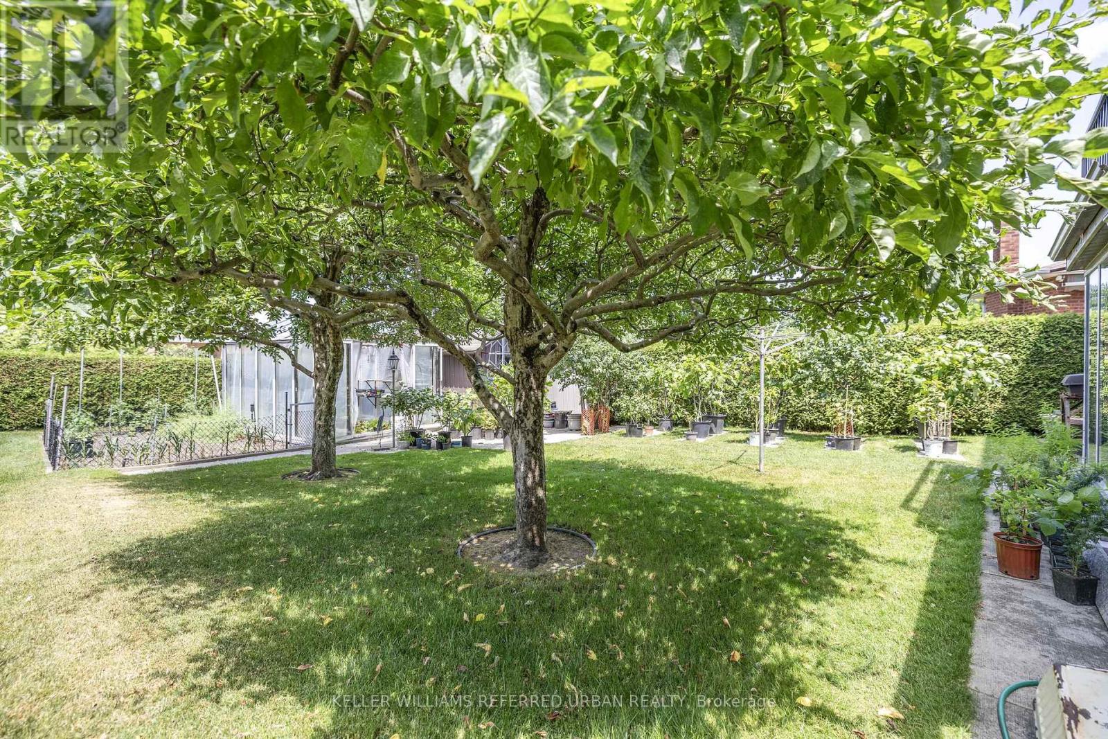 160 MILLER PARK AVENUE - 33