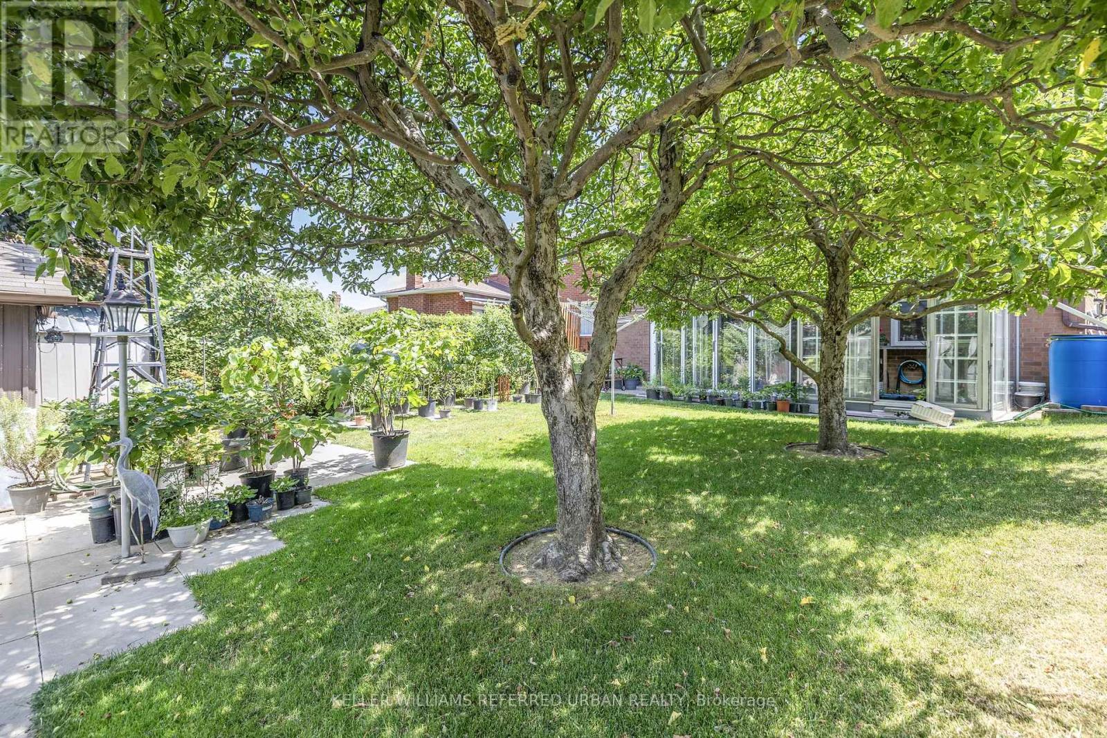 160 MILLER PARK AVENUE - 34