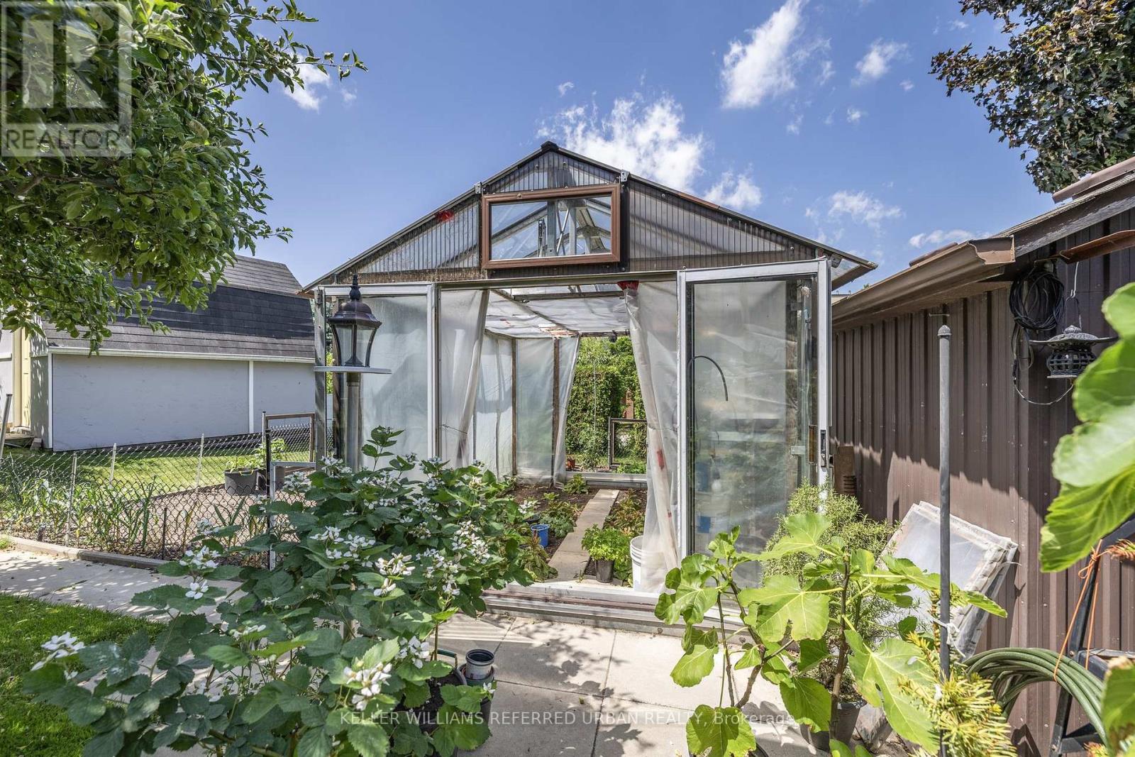 160 MILLER PARK AVENUE - 36