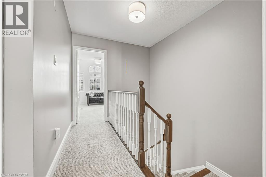 2259 SETON Crescent, Burlington, Ontario, L7L6Y4 — Photo 13