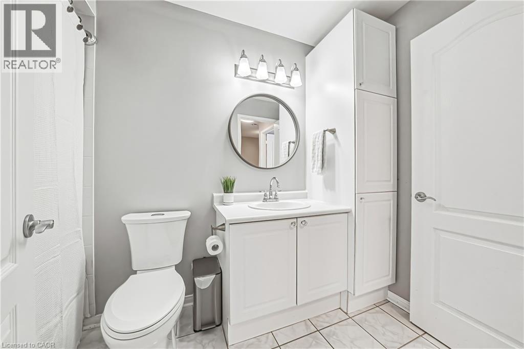 2259 SETON Crescent, Burlington, Ontario, L7L6Y4 — Photo 17