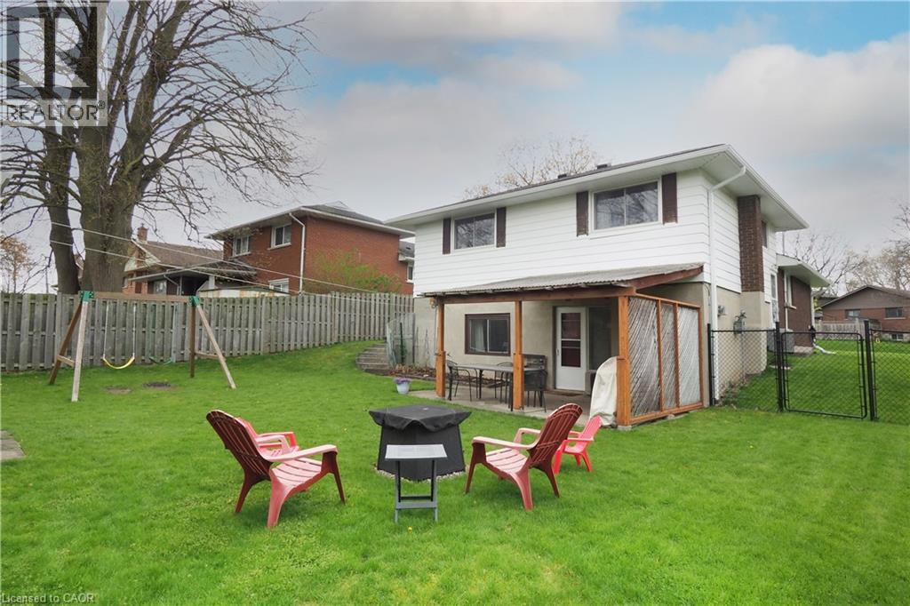 88 GILMOUR Crescent, Kitchener, Ontario, N2M4N4 — Photo 27