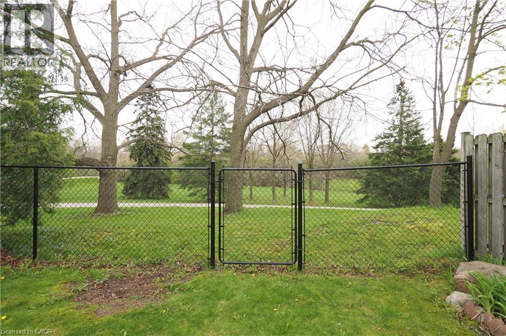88 GILMOUR Crescent, Kitchener, Ontario, N2M4N4 — Photo 34