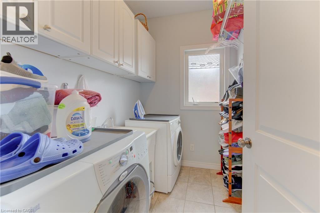 369 ZELLER Drive, Kitchener, Ontario, N2A0A3 — Photo 27