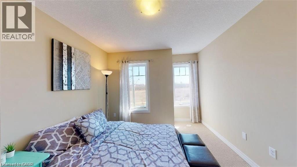 1112 FAIRWAY ROAD NORTH Road Unit# B, Kitchener, Ontario, N2A0J3 — Photo 10