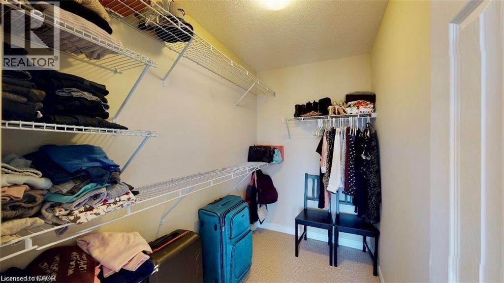 1112 FAIRWAY ROAD NORTH Road Unit# B, Kitchener, Ontario, N2A0J3 — Photo 13