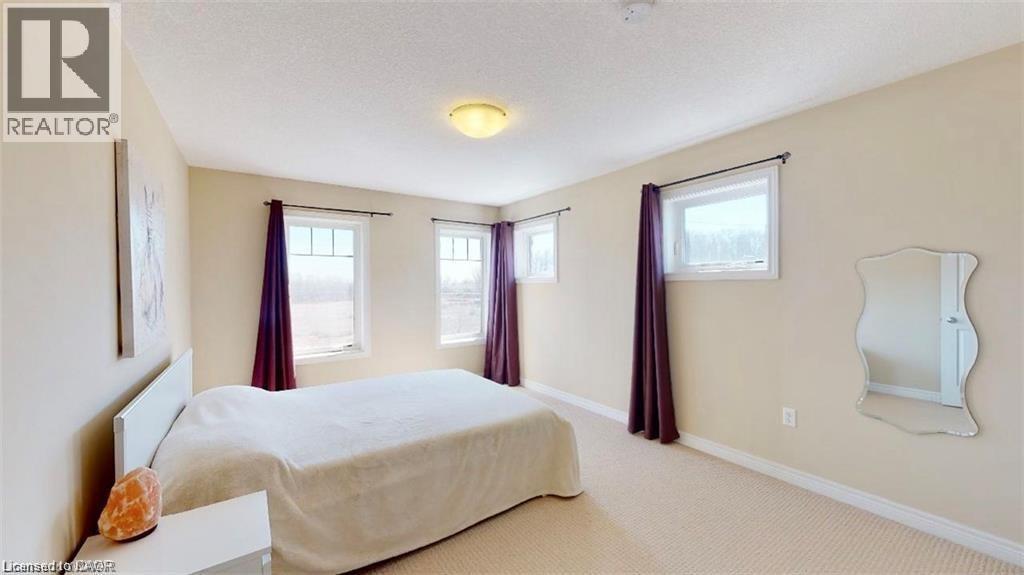 1112 FAIRWAY ROAD NORTH Road Unit# B, Kitchener, Ontario, N2A0J3 — Photo 16