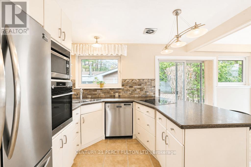 1386 FOREST GLADE ROAD - 9