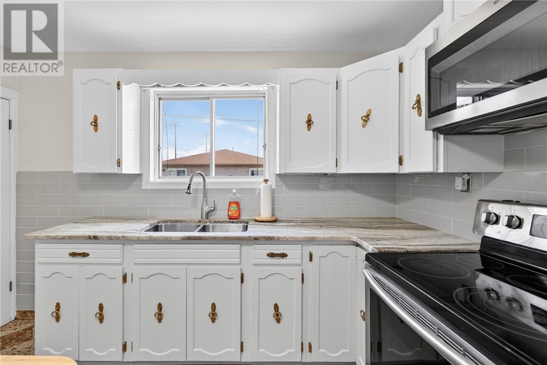5 Tuddenham Avenue, Sudbury, Ontario, P3C3E9 — Photo 10
