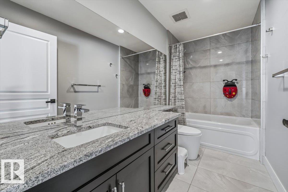 819 ALBANY CV NW, Edmonton