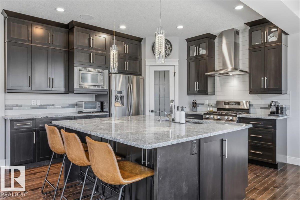 819 ALBANY CV NW, Edmonton