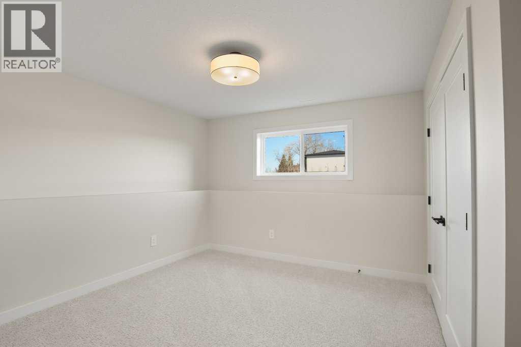 10 Twin Rose Court - 46