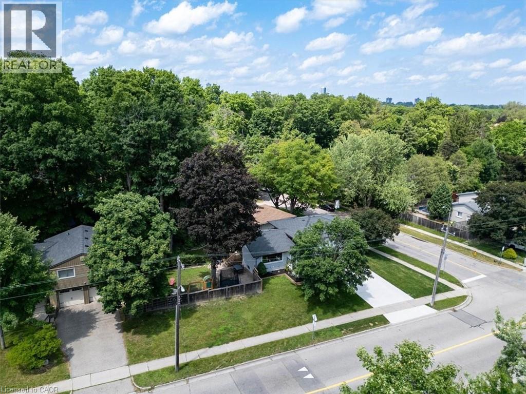 162 GREENBROOK Drive - 41